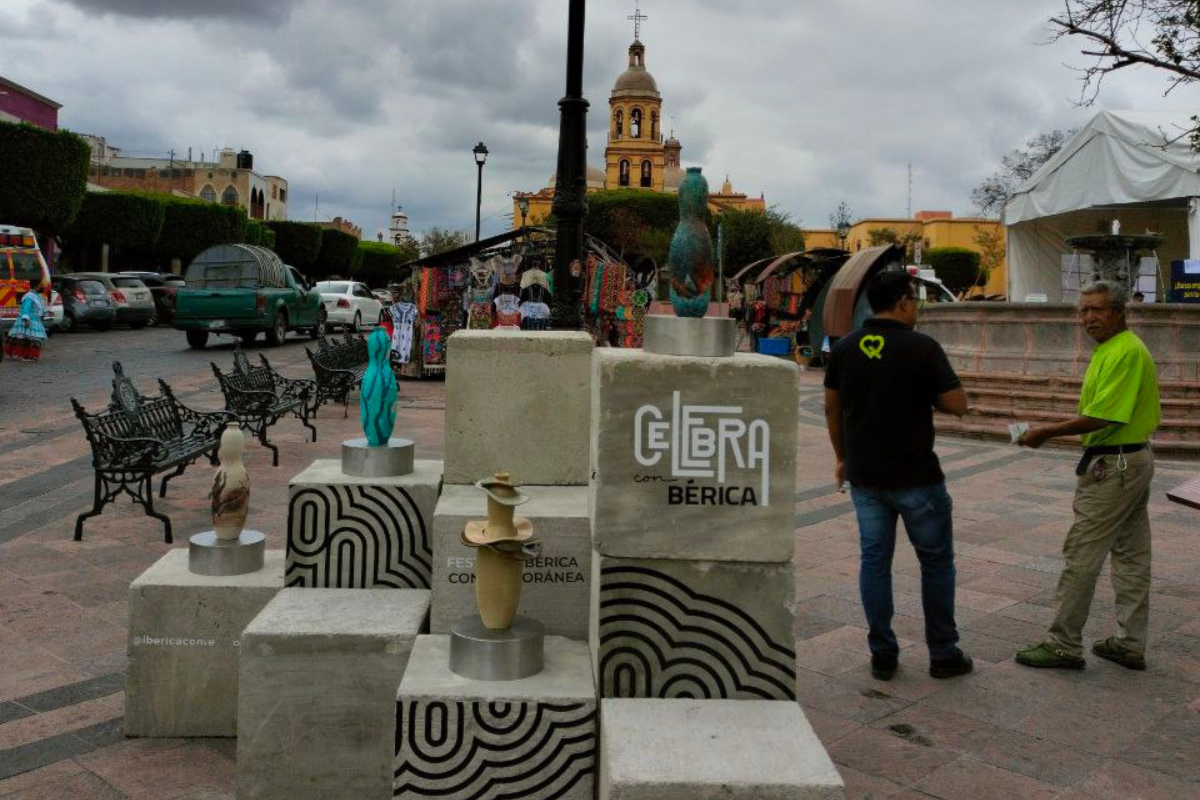 Promocionan el Festival Ibérica Contemporánea con arte plástico (1)