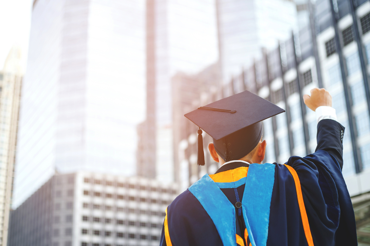 Consejos para un ingreso a la universidad exitoso: Preparándote para el próximo capítulo