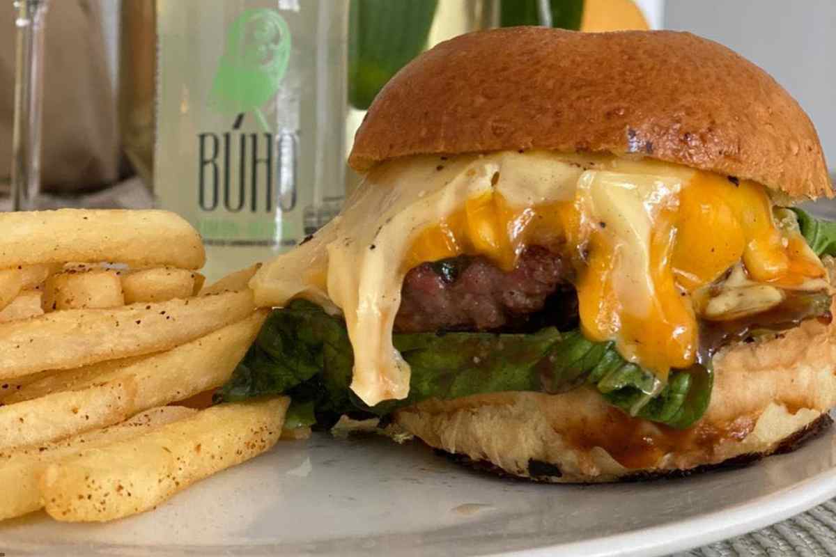 Mejores Lugares para Comer Hamburguesas Gourmet en QuerEtaro