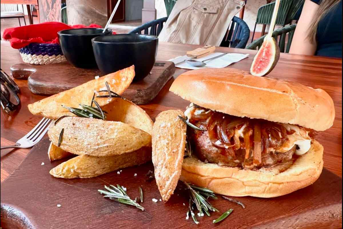 Mejores Lugares para Comer Hamburguesas Gourmet en Querétaro (1)