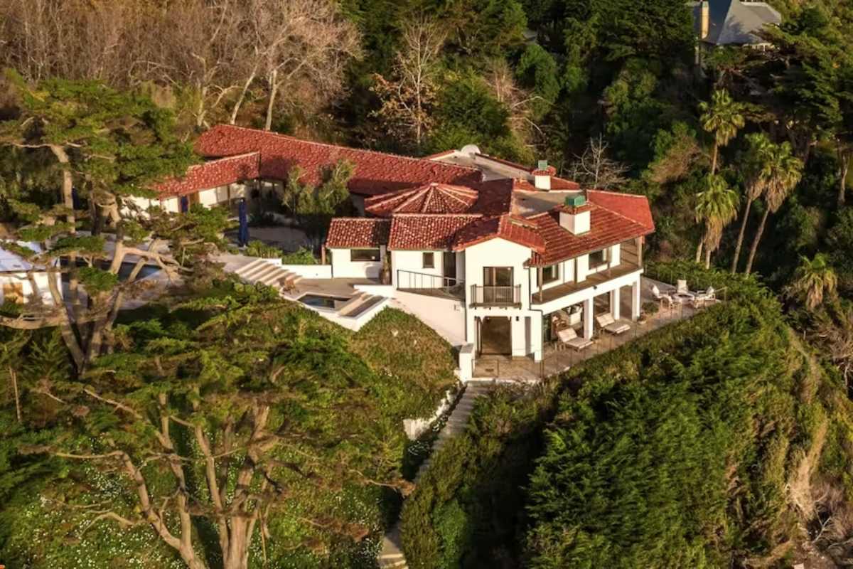 casas mas lujosas de los famosos (5)