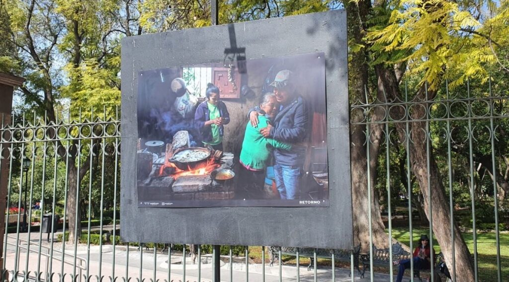 La exposición ‘Retorno Retrospectiva de la Caravana Migrante da rostro a la travesía migrante 