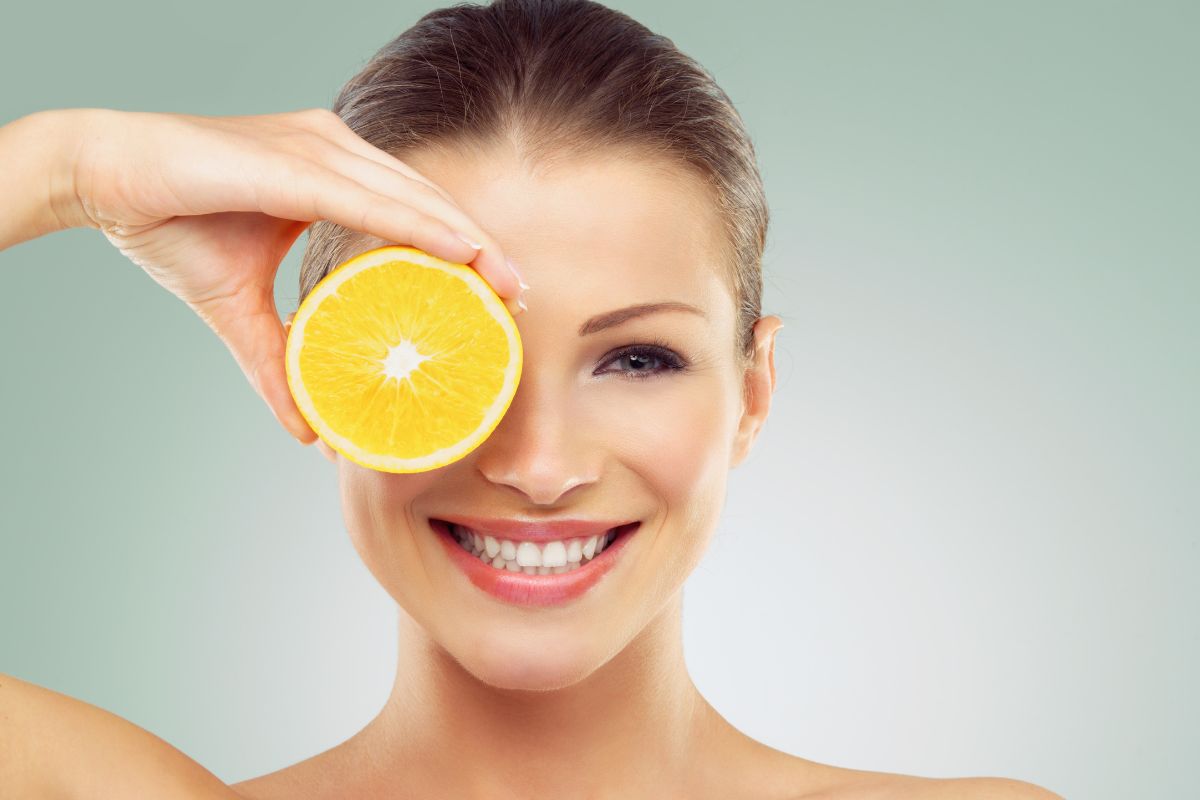 Descubre las maravillas de usar la vitamina C en la piel