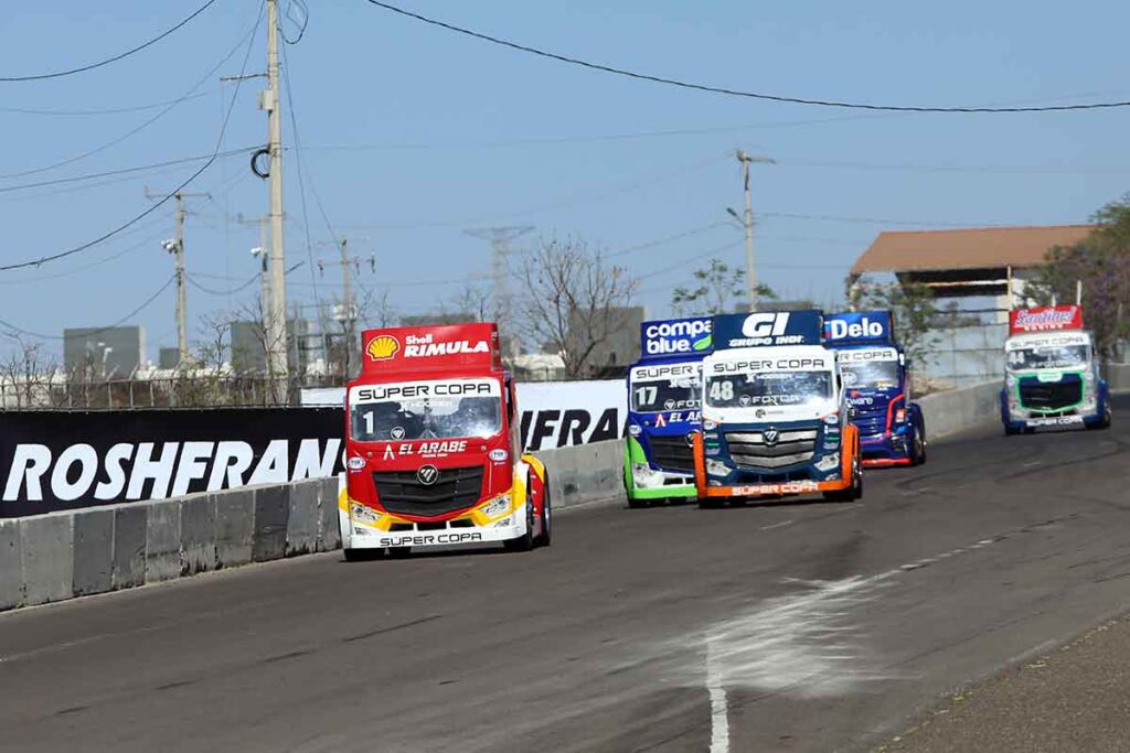 La tercera fecha de la Super Copa Roshfrans se llevó a cabo en el Autódromo Querétaro