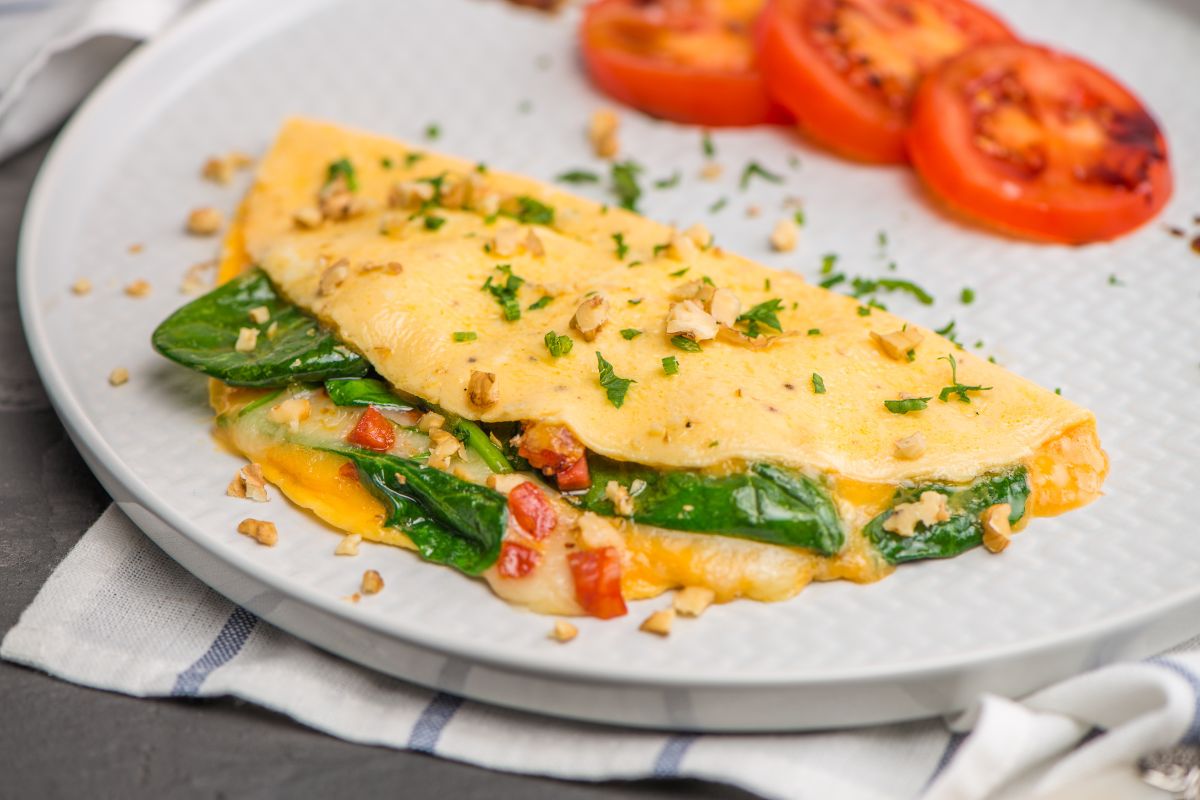 Desayunos sin azúcar que sí se antojan: 4 ideas para comer rico y ligero desde temprano