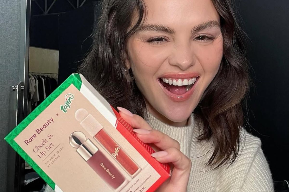 Selena Gomez y Tajín se unen en original colaboración de maquillaje