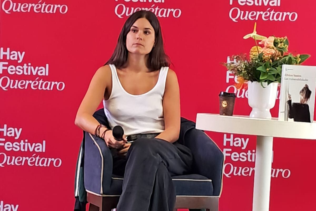 Elvira Sastre: ‘La poesía conecta porque es emoción’