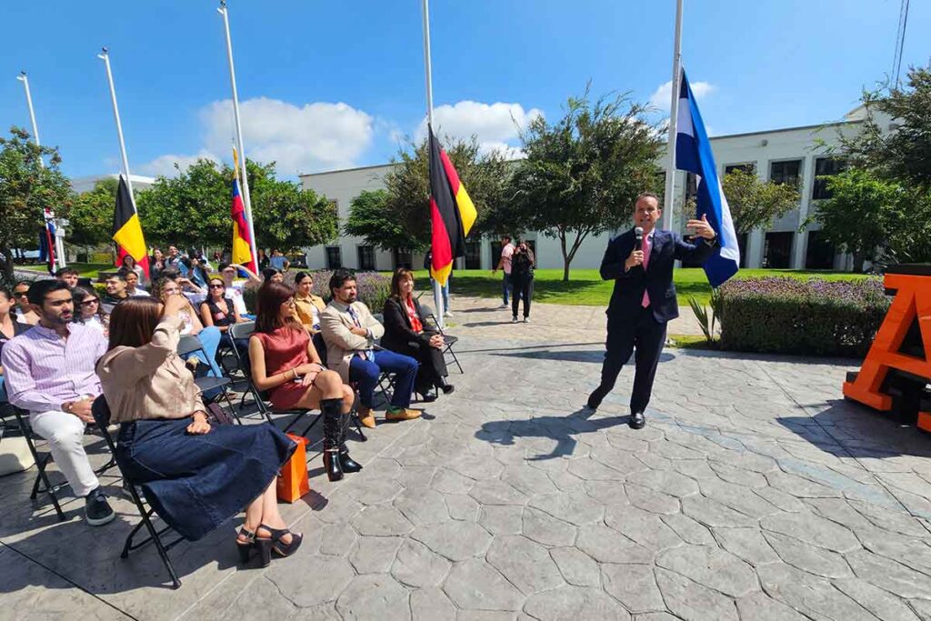 La Universidad Anáhuac Querétaro celebro la llegada de los alumnos extranjeros al campus con el evento Uniting Cultures