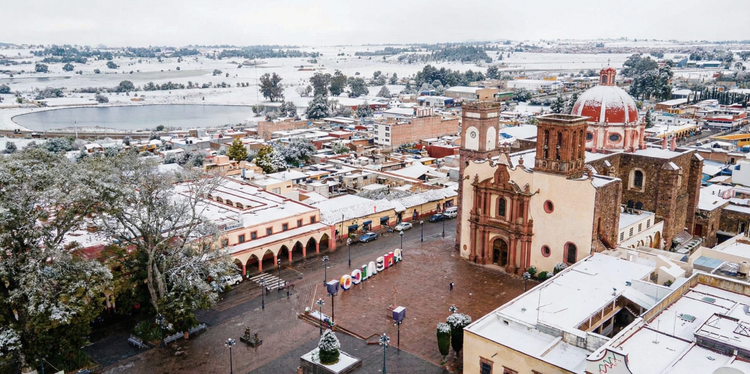 ¿Nieve en Querétaro? Descubre los puntos donde puede caer nieve cerca de la ciudad: San Joaquín, Amealco y la Sierra Gorda, con tips y rutas para tu viaje invernal.