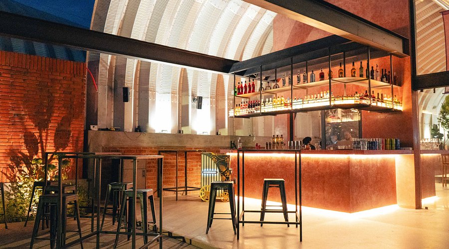 Descubre las mejores terrazas en Querétaro para disfrutar de un brunch, una comida con vista espectacular o un momento pet friendly. 